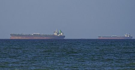"Spotka się z ostrą reakcją". Iran zapowiada ws. cieśniny Ormuz