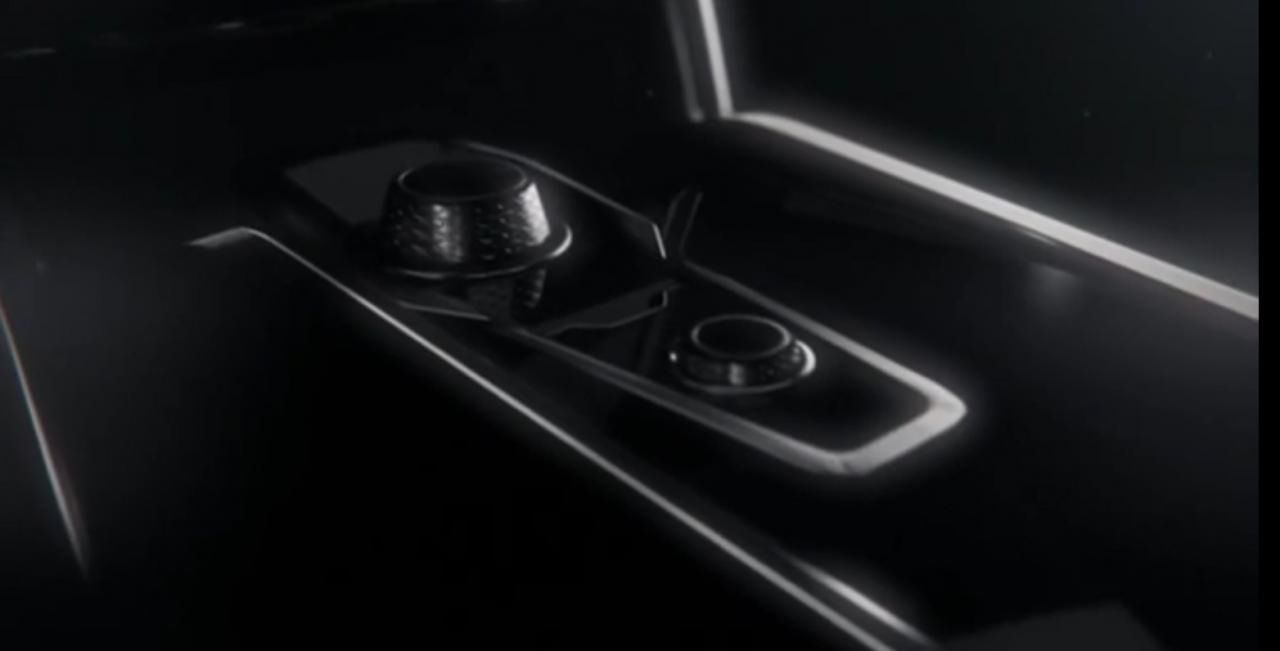 Land Rover Discovery Vision Concept - nadjeżdża dyskoteka