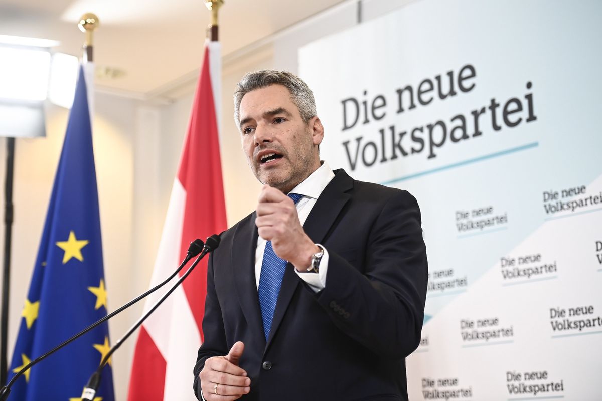 Austria będzie mieć kolejnego kanclerza. Zostanie nim Karl Nehammer 