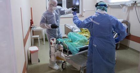 Koronawirus. Minister ostrzega. "Nawet 20 tys. zakażeń w przyszłym tygodniu"