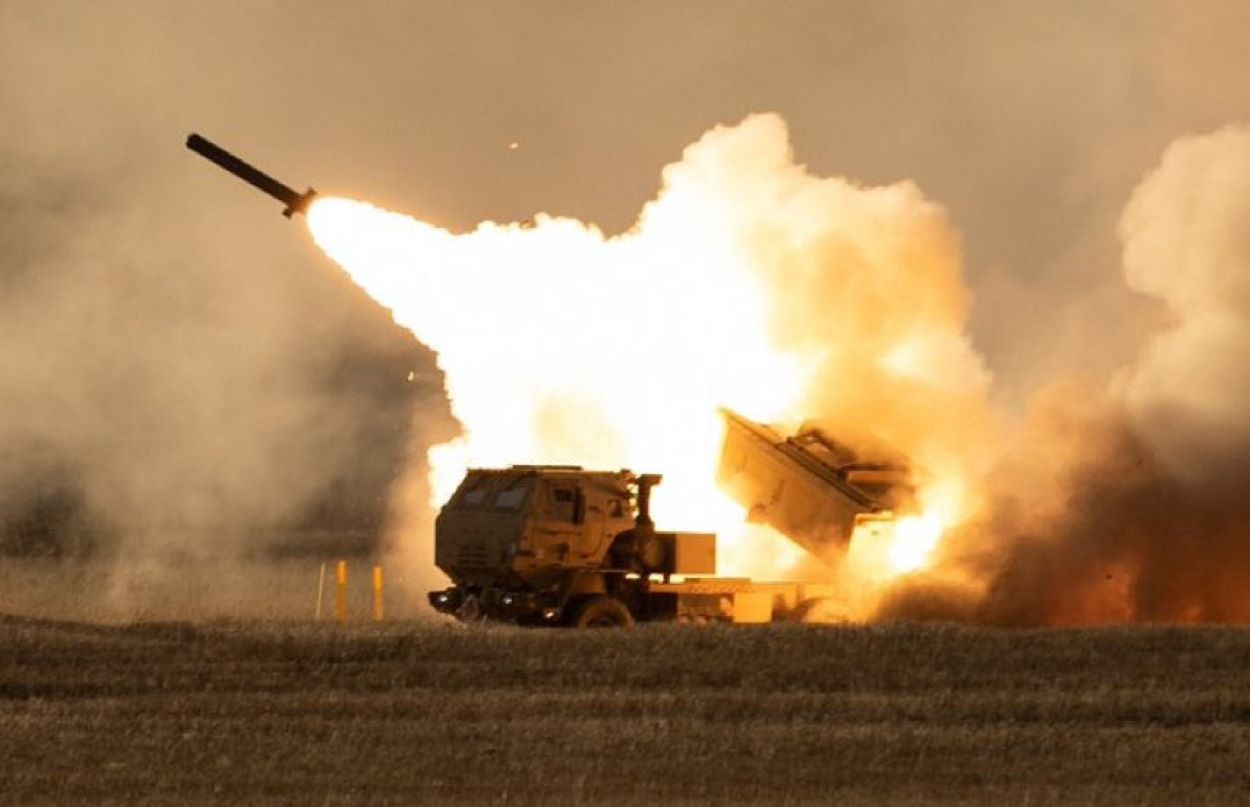 Polska chce kupić potężną broń. To amerykańskie wyrzutnie HIMARS