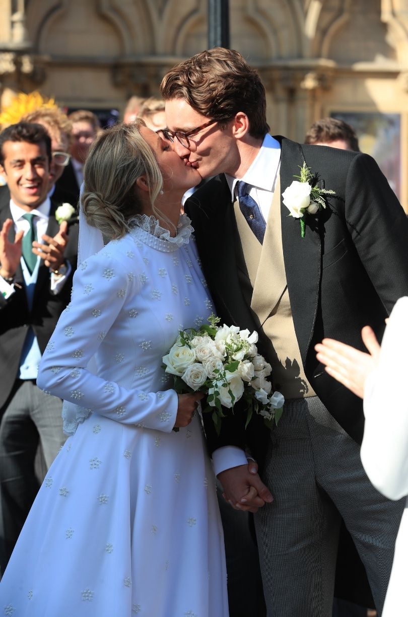 Ellie Goulding urodziła! Radosną nowinę ogłosił jej mąż Caspar Jopling