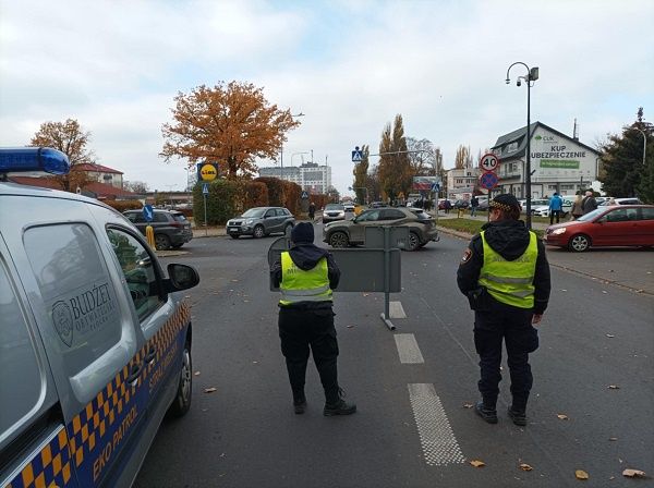 Straż Miejska i uczniowie PUL-u patrolowali ulice Płocka 