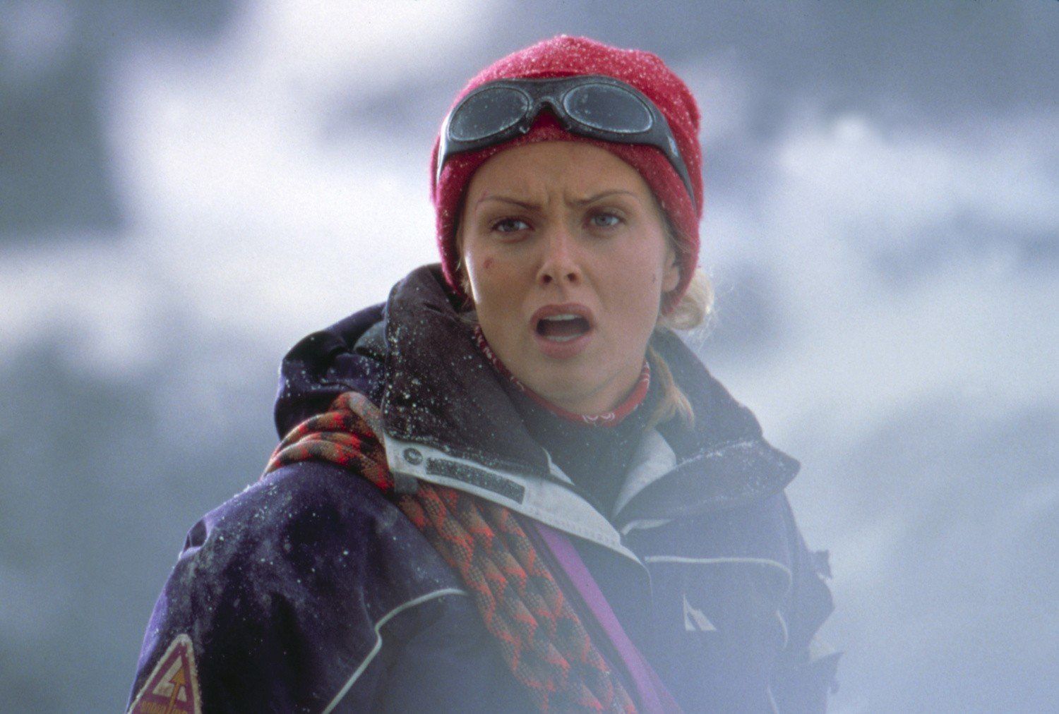 Izabella Scorupco w filmie [/quot/]Granice wytrzymałości[/quot/] ([/quot/]Vertical Limit[/quot/]). Rok 2000