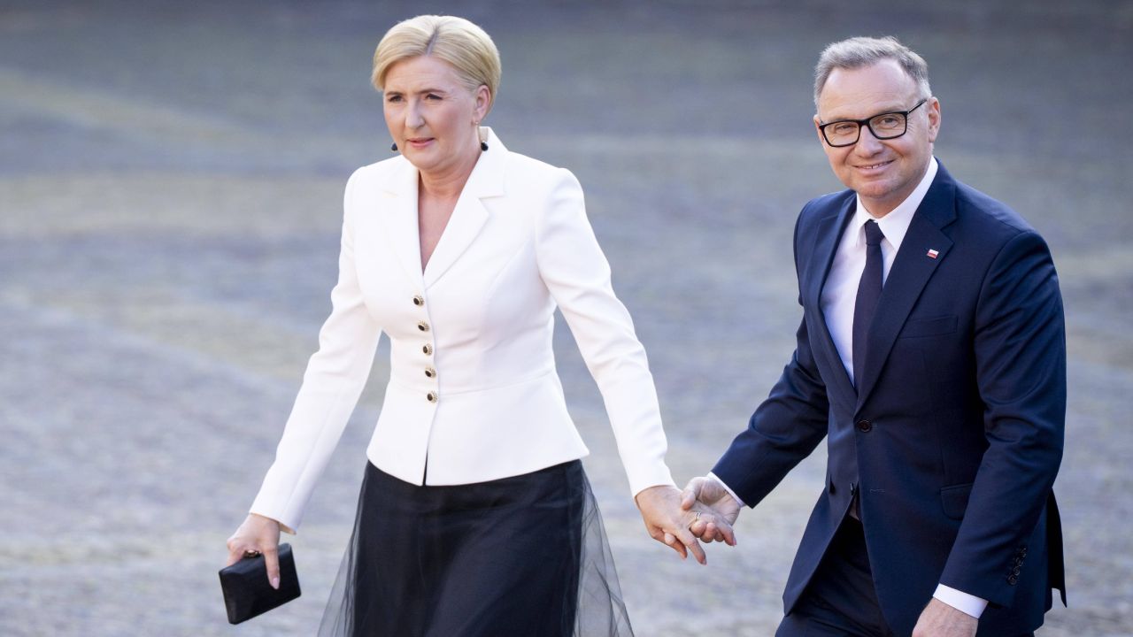 Zamieszanie wokół nowej pracy Agaty Dudy.  Jest dementi i znikające nazwisko z listy pracowników