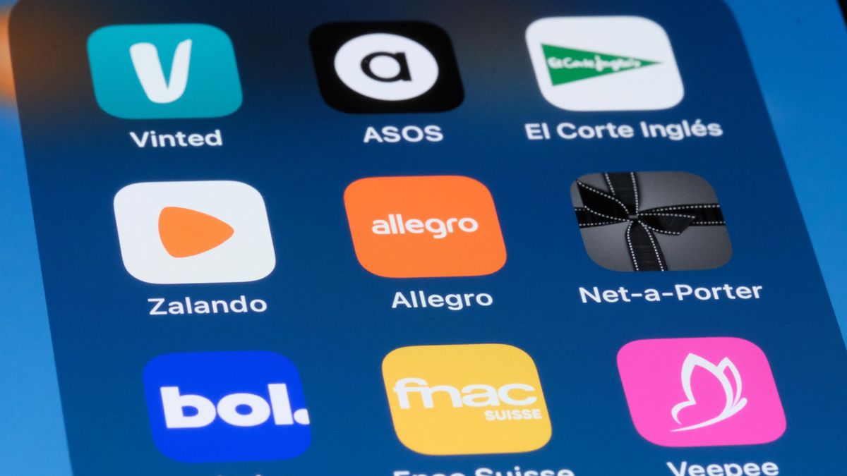 Allegro, Zalando, Net-a-Porter, Vinted, ASOS, El Corte Inglés, bol.com, Fnac and Veepee app icons. Assorted European online e-commerce companies
Shanghai,China-March 19th 2024: Allegro, Zalando, Net-a-Porter, Vinted, ASOS, El Corte Inglés, bol.com, Fnac and Veepee app icons. Assorted European online e-commerce companies
Robert Way
company logo, corporation logo, fnac, bol, el corte inglés, asos, vinted, net-a-porter, zalando, bol.com, allegro, veepee