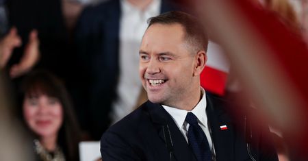 PiS gra va banque, wystawiając Nawrockiego. Ale nie jest bez szans [OPINIA]