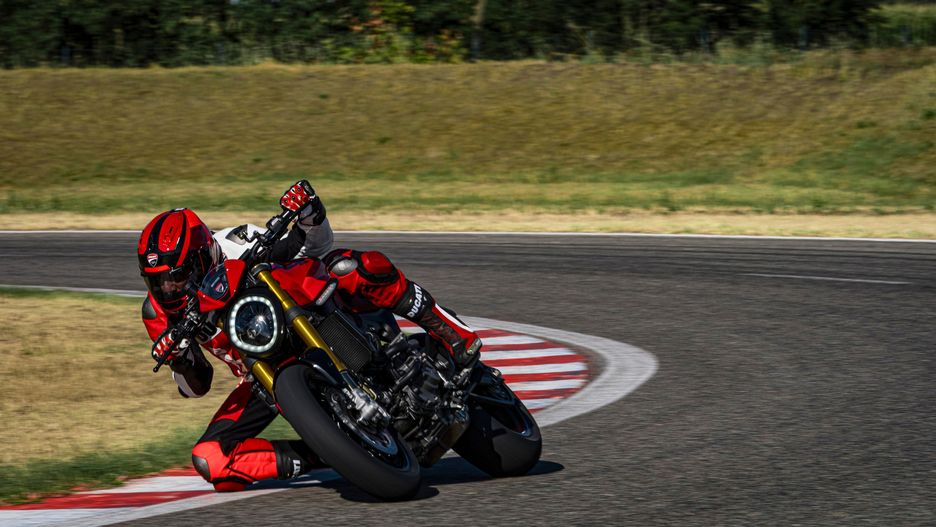 Ducati Monster SP