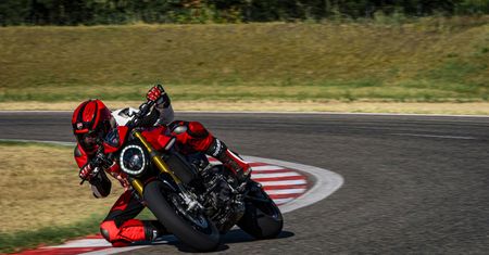 Potwór jeszcze ostrzejszy. Oto Ducati Monster SP
