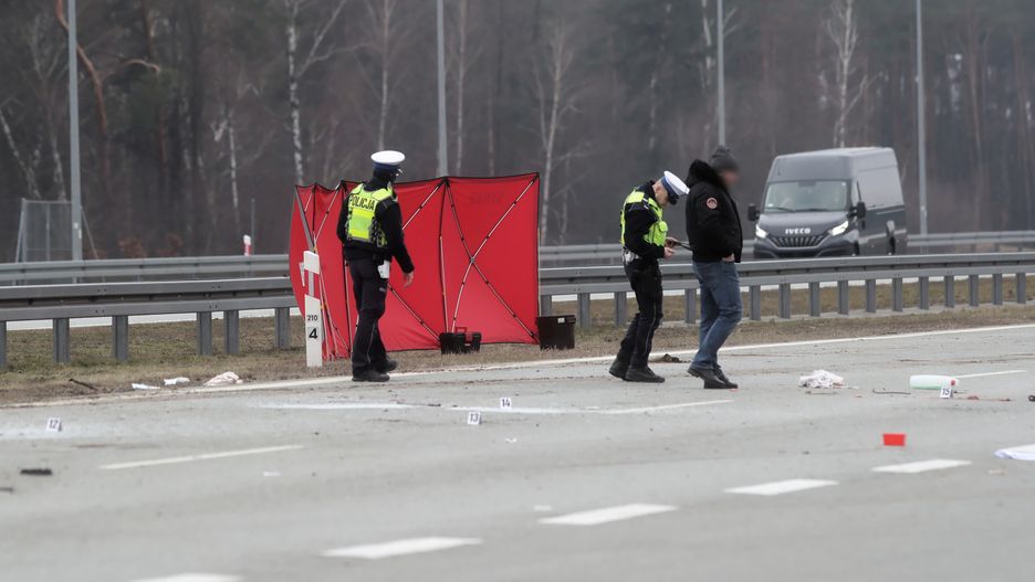Tragiczny wypadek na S8. Bus zderzył się z ciężarówką. Zdjęcie ilustracyjne