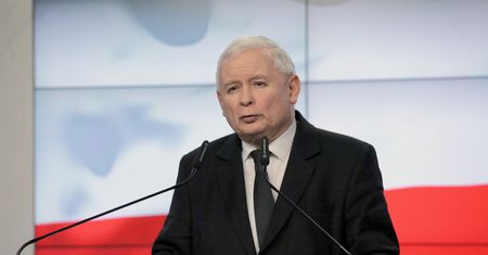 Kaczyński, Terlecki i Pawłowicz z 14. emeryturą. Wystarczyła jedna decyzja Senatu
