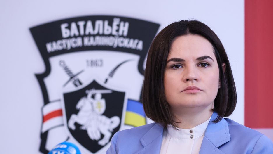 Swiat�ana Cichanouska
Warszawa, 05.07.2022. Liderka bia�oruskich si� demokratycznych Swiat�ana Cichanouska na konferencji prasowej w Domu Bia�oruskim w Warszawie, 5 bm. (aldg) PAP/Leszek Szyma�ski
Leszek Szyma�ski
bia�oruska, Dom Bia�oruski, konferencja, liderka, opozycja, opozycjonistka, polityk, polityka, atak Rosji na Ukrain�, brefing, demoktratyczne, dla medi�w, inwazja, inwazja rosyjska, konflikt zbrojny, portret, prasowa, prasowy, si�y, sytuacja na Ukrainie, Wojna na Ukrainie