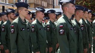 "Grudziądz zapisał się złotymi zgłoskami szkoląc wspaniałych pilotów wojskowych". 100-lecie "Szkoły Orląt" z Dęblina świętowano w Grudziądzu