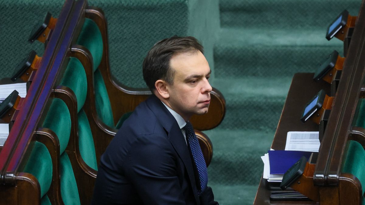 Andrzej Doma�ski
Leszek Szyma�ski
10 10. X kadencja kadencji, obrady, obrady Sejmu, polityk, polityka, posiedzenie, sala obrad, sala plenarna, sala posiedze�, sejm, sejmu, asystencja osobista