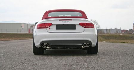 ‘Wygląd nie wymaga poprawek’… – HS S5 Cabrio (2010)