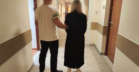 Świadkowie ratowali taksówkarza. Para 20-latków aresztowana