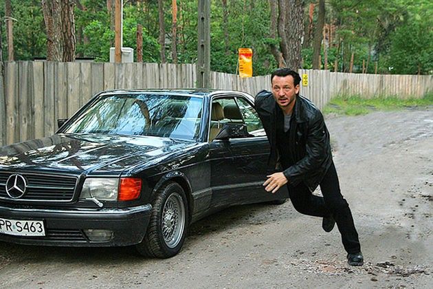Mercedes W126 - Ślicznotka z Odwróconych