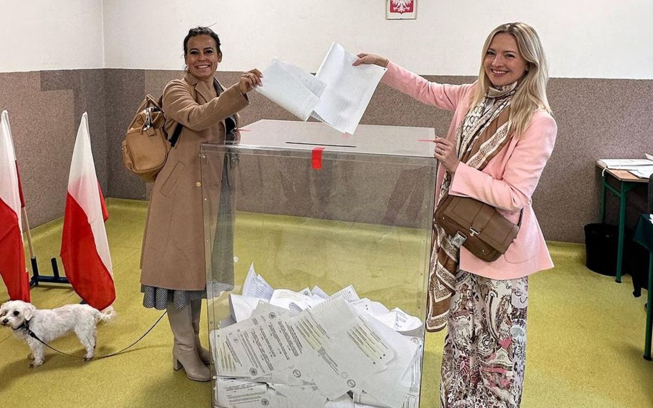Anna Mucha i Barbara Kurdej-Szatan zagłosowały w tym samym lokalu wyborczym