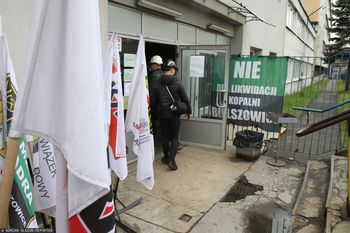 Górnicy mają dość opieszałości. Związki ogłosiły pogotowie strajkowe