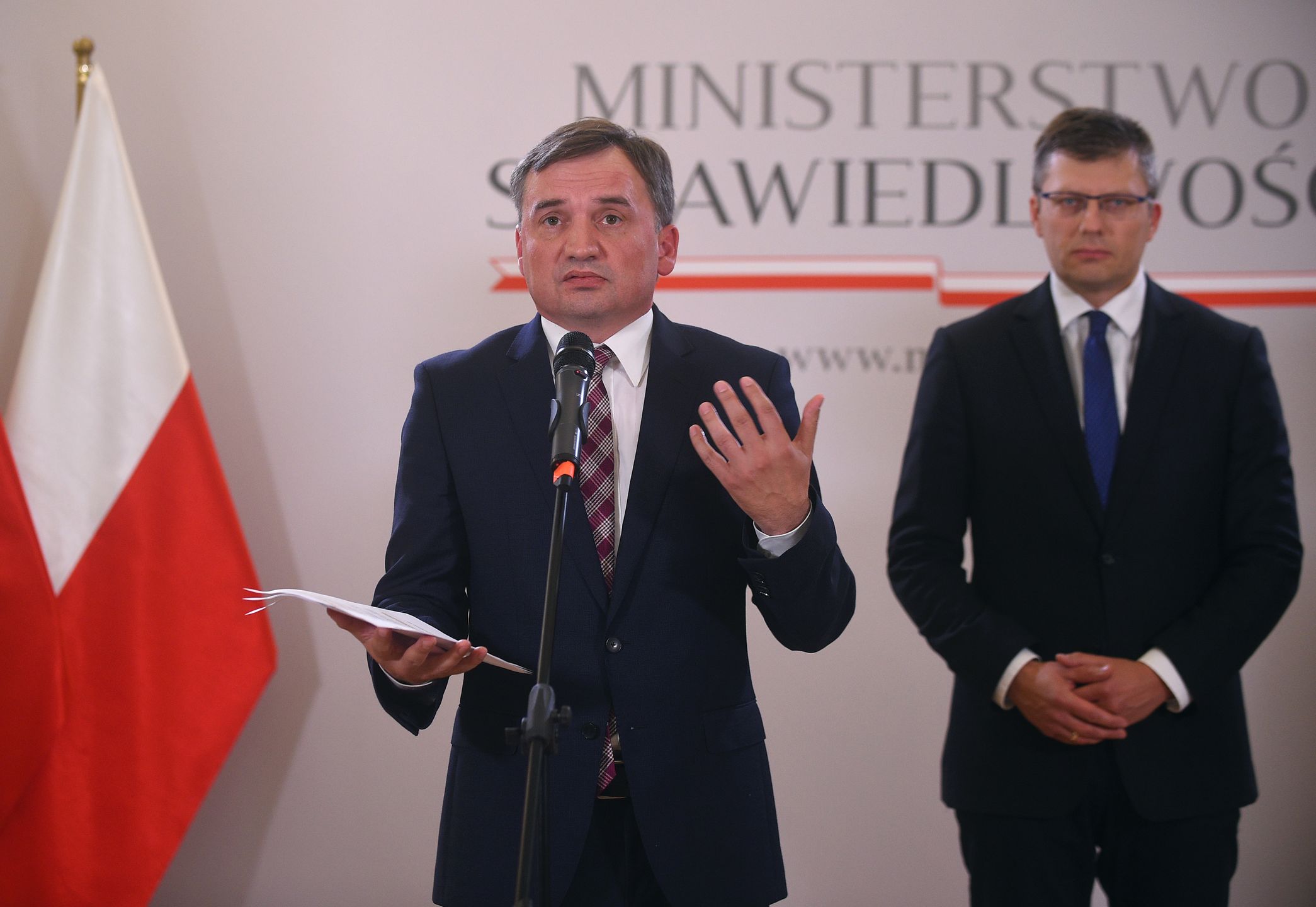 Zdjęcie dnia. Zbigniew Ziobro na konferencji prasowej 1
