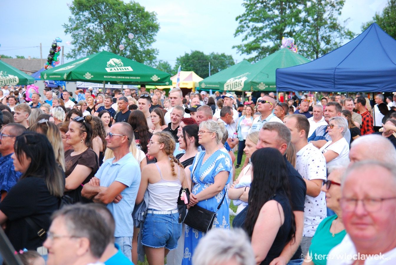 IX Powiatowo-Gminny Festiwal Zespołów Weselnych w Boniewie