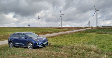 Wideo: Kia e-Niro - ruszam w poszukiwaniu źródeł energii