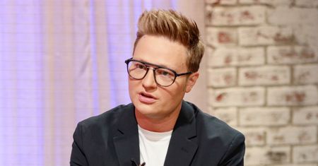 TYLKO NA PUDELKU: Mateusz Szymkowiak ZNIKA z "Pytania na Śniadanie"?! Dziennikarz komentuje