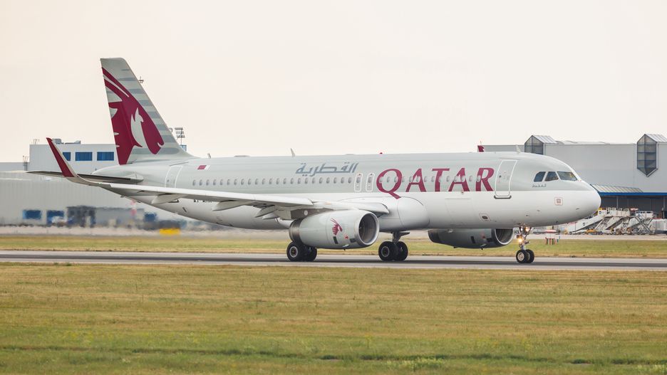 Pasażerka linii lotniczej Qatar Airways zmarła podczas lotu