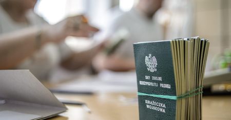 Tylu Polaków dostanie wezwania na komisje wojskowe. Posypią się już w styczniu