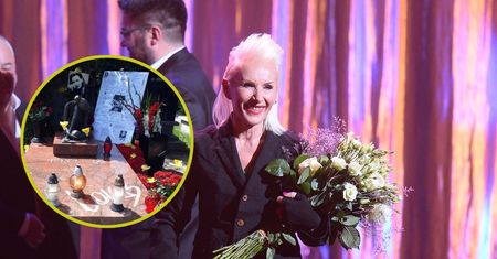 Rocznica śmierci Kory. Mariusz Szczygieł odwiedził grób piosenkarki. Pojawiły się wzruszające laurki od fanów