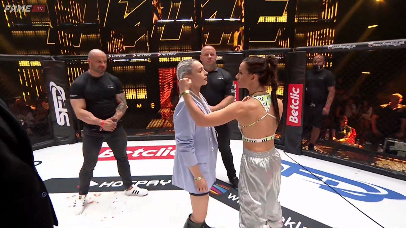 FAME MMA 10: Patrycja Wieja