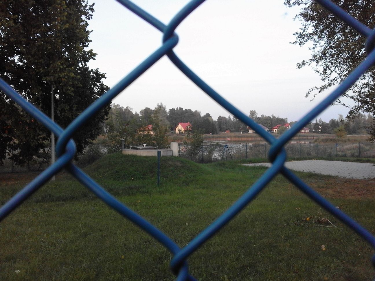 Samsung Galaxy J1 - test i recenzja smartfona za mniej niż 400 zł 32