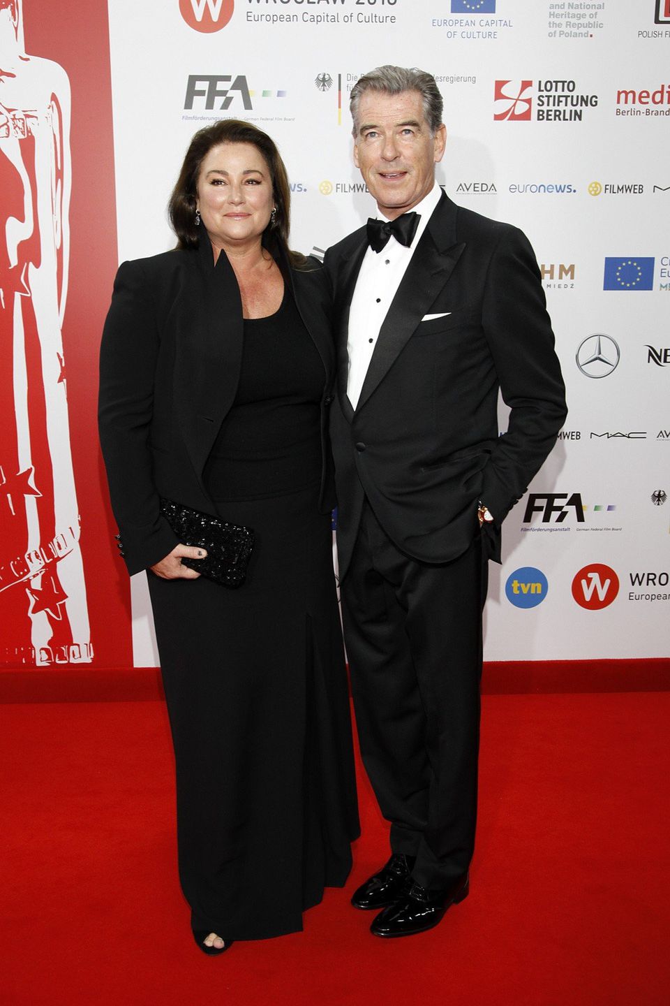Pierce Brosnan i jego żona Keely Shaye Smith na European Film Award we Wrocławiu