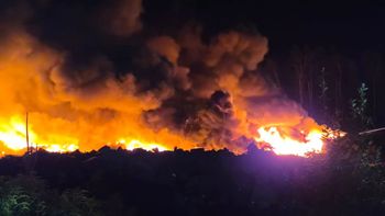 Płonie składowisko opon. Akcja może potrwać kilka dni