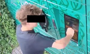 Zdjęcie z Lublina. Nagle uderzył pięścią