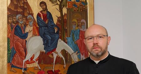 Pomysł księdza przed kolędą. "Proszę parafian, by wywiesili kartkę"