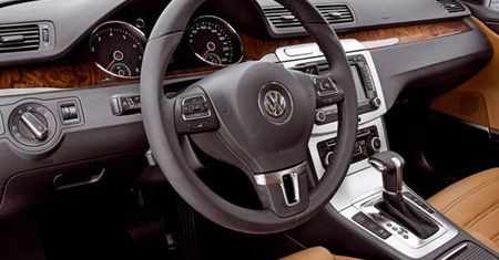 Volkswagen Passat CC już czeka na klientów