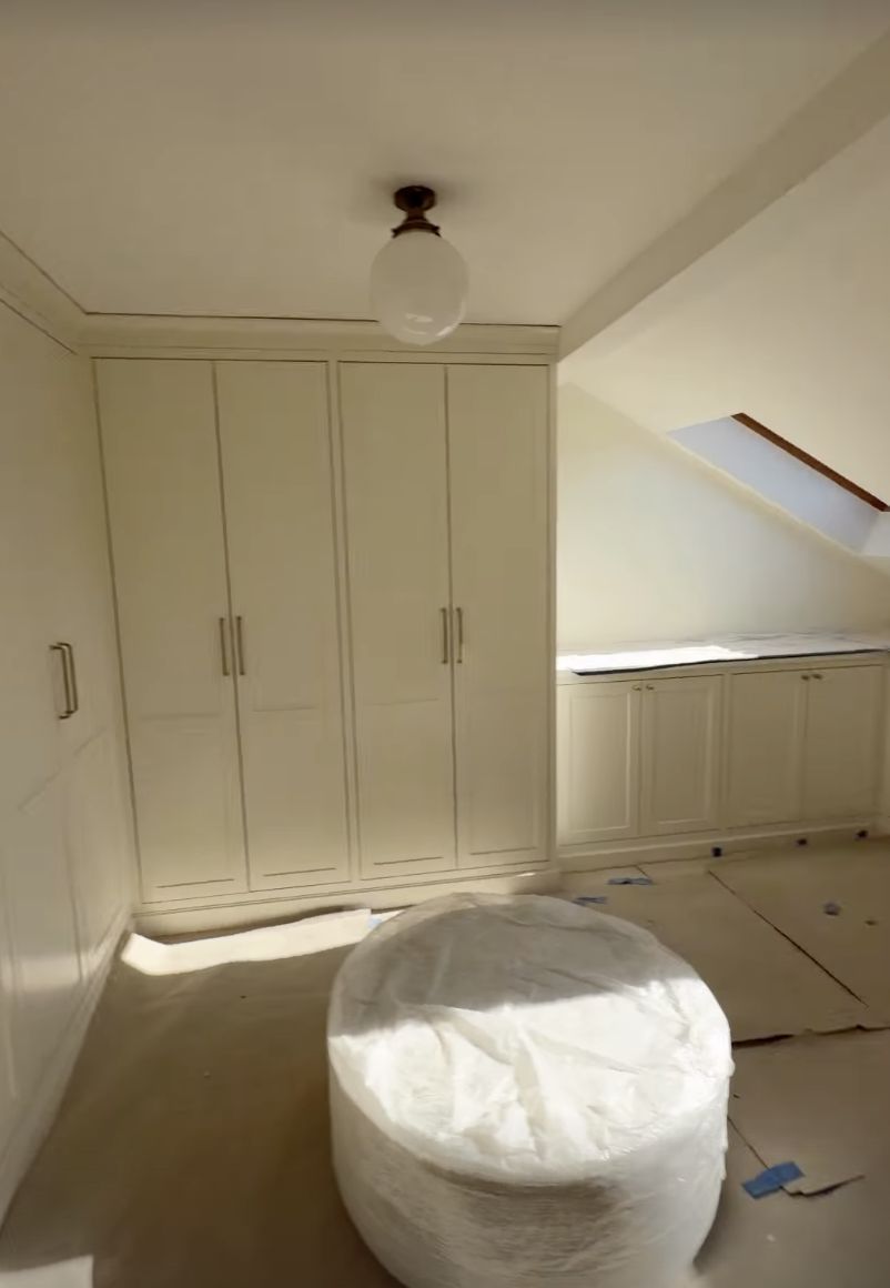 Garderoba Książula