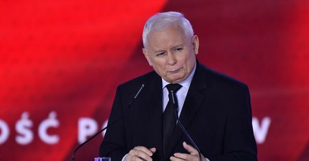 Tym razem pominął PO. Kaczyński wziął na cel nową partię