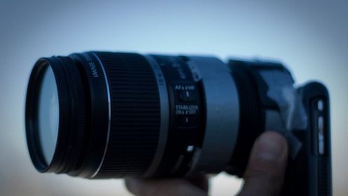 Zrób to sam: iPhone z obiektywem od Canona 1