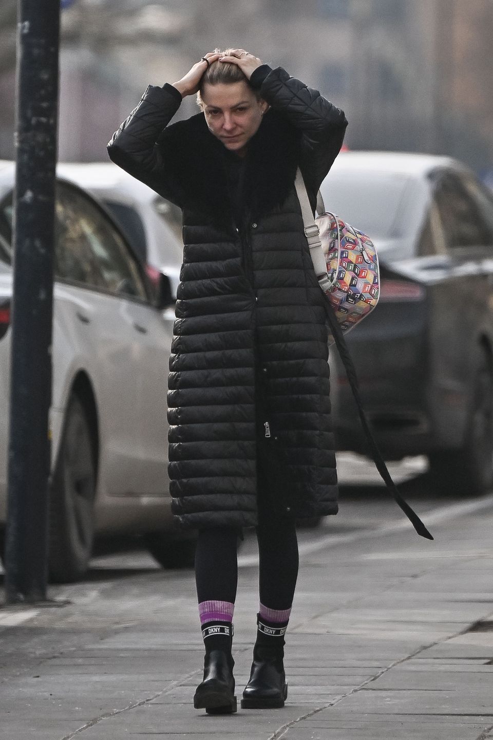 Magdalena Narożna maszeruje z ukochanym na rehabilitację