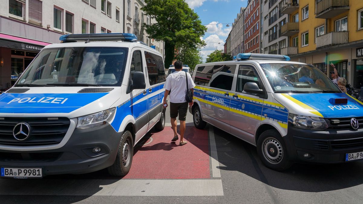 Niemiecka policja. Zdjęcie ilustracyjne