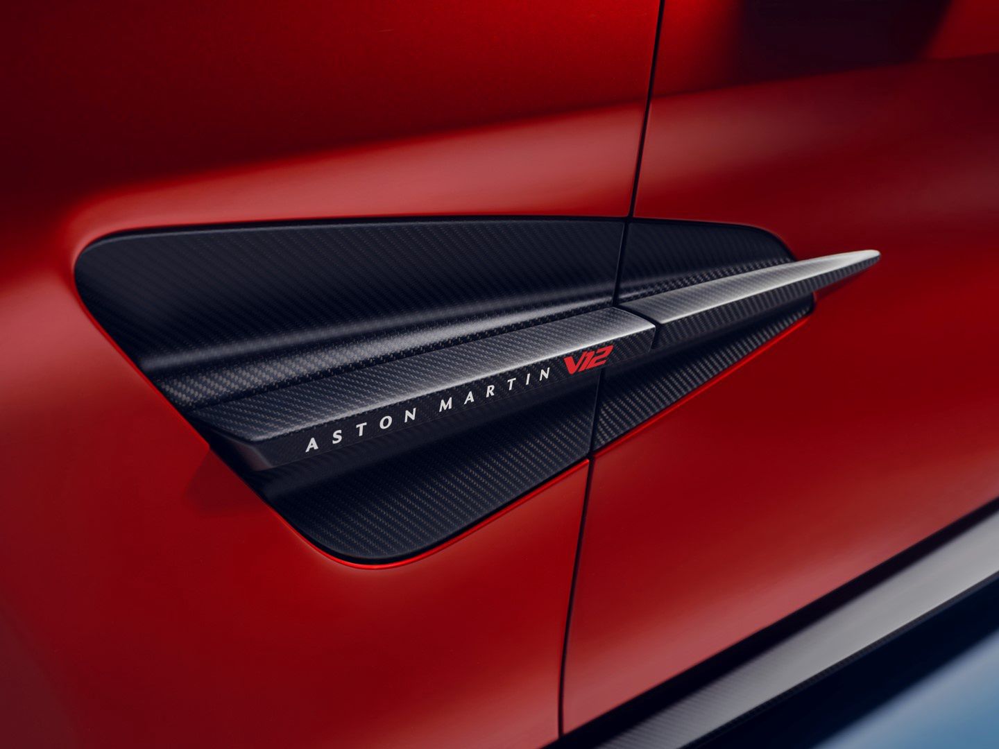 Nowy Aston Martin Vanquish