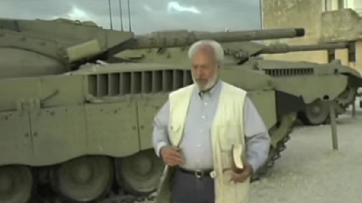 Znany nauczyciel proroctw biblijnych dr Jimmy DeYoung umarł na COVID-19.