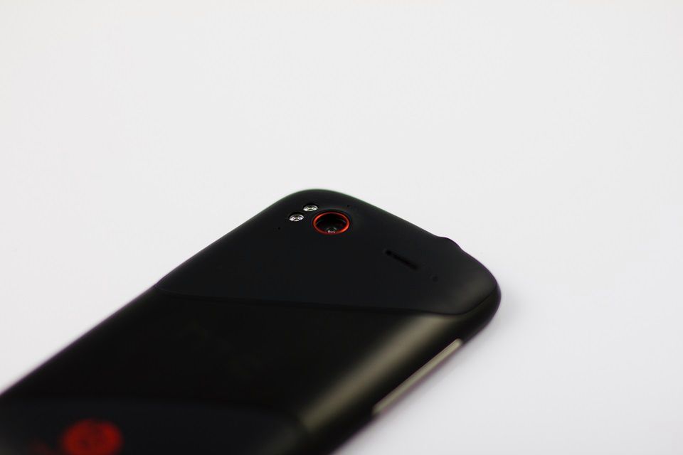 HTC Sensation XE - galeria zdjęć 12