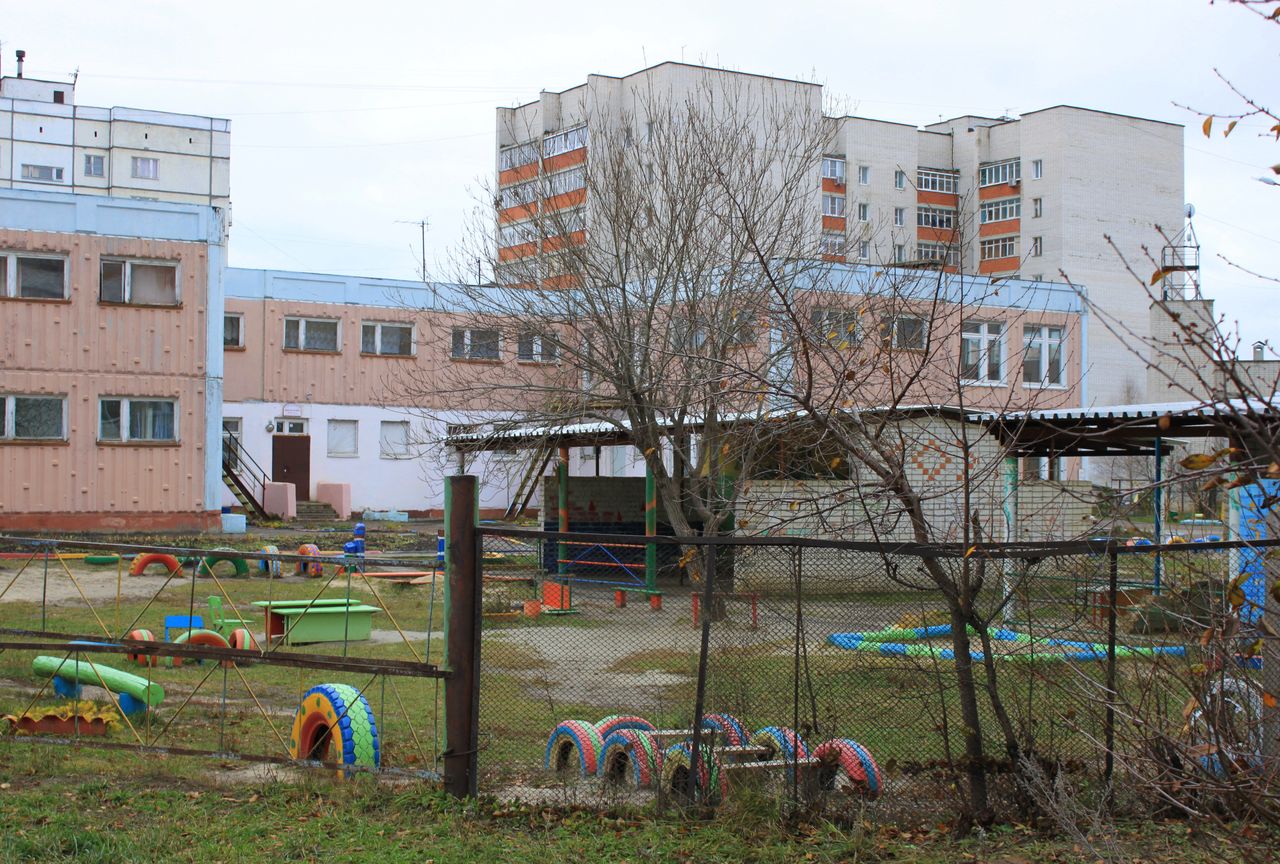 Sprawa szkoły pod Toruniem: "Nie tylko nasz syn zamykany był w kantorku"
