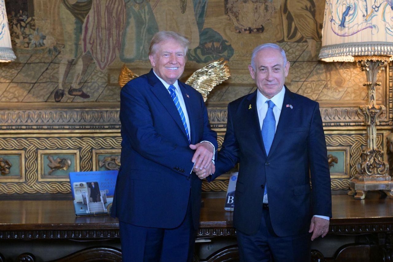 Donald Trump met with Benjamin Netanyahu