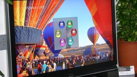 Klaskanie zamiast pilota – nowe pomysły JVC 1