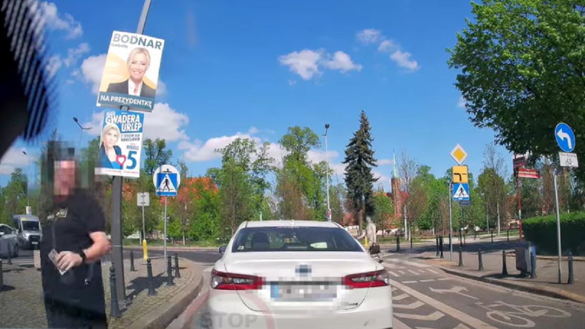 Policjant zachowywał się jak pirat drogowy