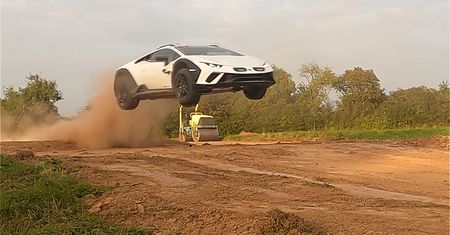 Terenowe lamborghini w akcji. Nie, wcale nie chodzi o Urusa